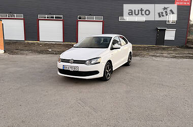 Седан Volkswagen Polo 2013 в 
