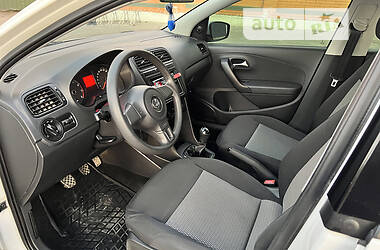 Седан Volkswagen Polo 2013 в 