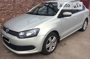 Седан Volkswagen Polo 2012 в Житомире