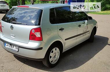 Хэтчбек Volkswagen Polo 2004 в Корсуне-Шевченковском