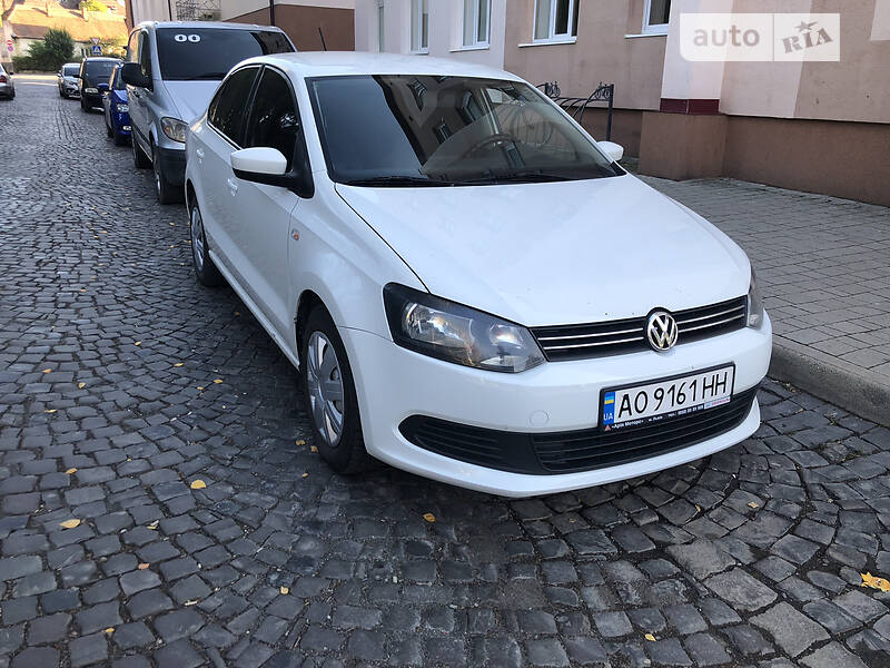 Седан Volkswagen Polo 2014 в Мукачевому