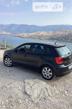 Хэтчбек Volkswagen Polo 2010 в Киеве