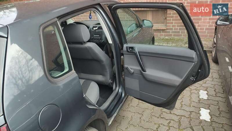 Хетчбек Volkswagen Polo 2008 в Києві