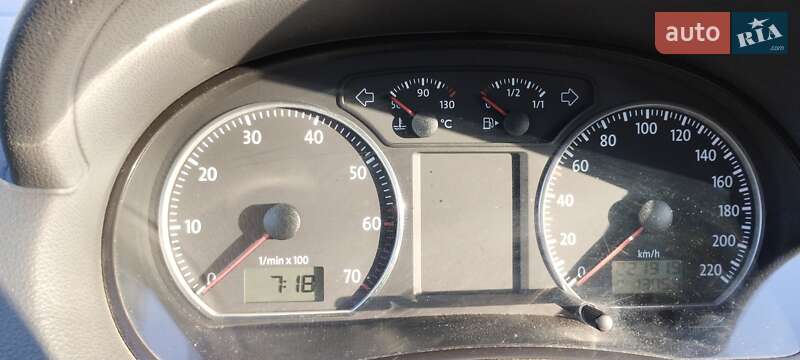 Хетчбек Volkswagen Polo 2005 в Кропивницькому