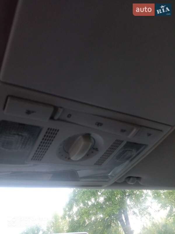 Хэтчбек Volkswagen Polo 2003 в Турийске фото 10 Хэтчбек Volkswagen Polo 2003 в Турийске