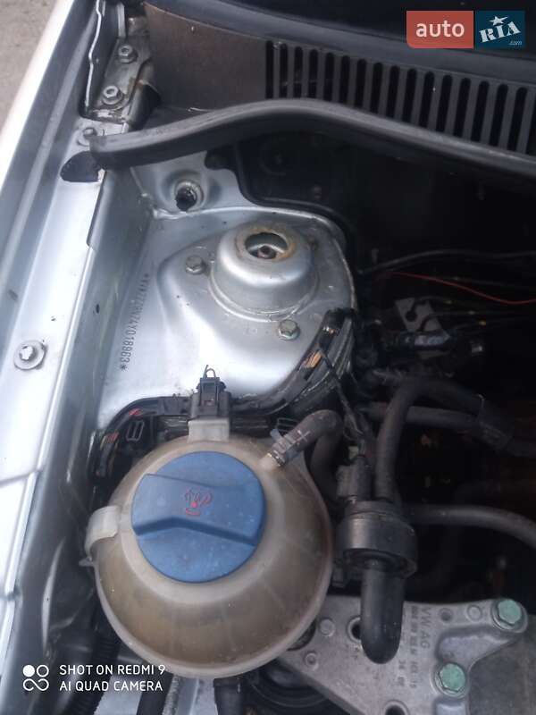 Хэтчбек Volkswagen Polo 2003 в Турийске фото 12 Хэтчбек Volkswagen Polo 2003 в Турийске