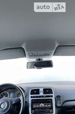 Хетчбек Volkswagen Polo 2014 в 