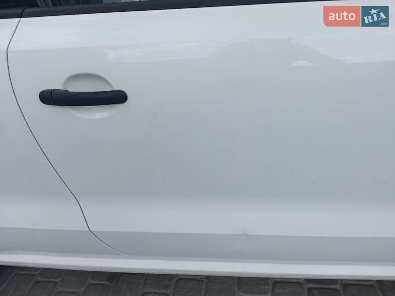 Хэтчбек Volkswagen Polo 2014 в Львове