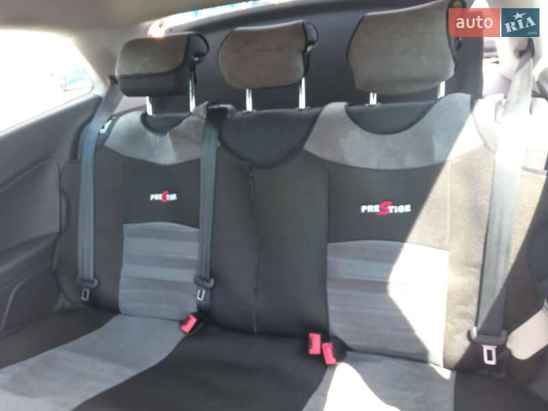 Хэтчбек Volkswagen Polo 2014 в Львове