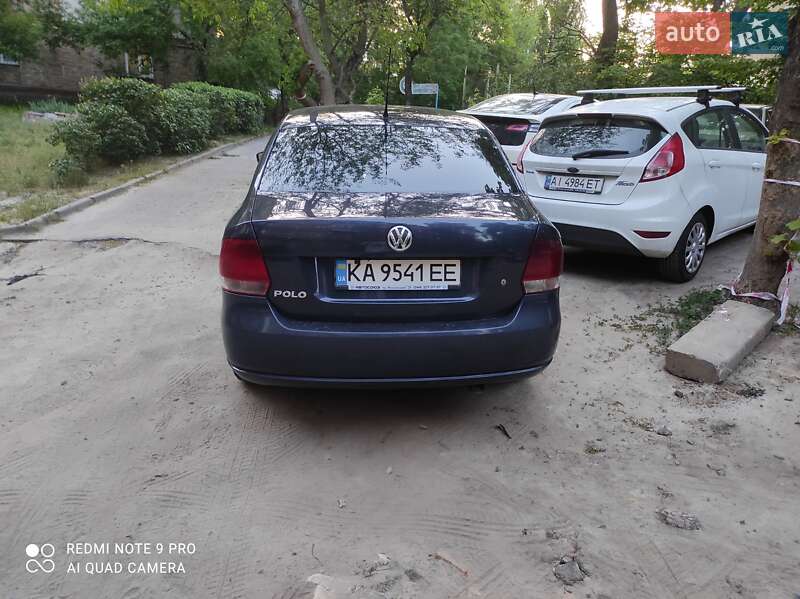 Седан Volkswagen Polo 2011 в Киеве