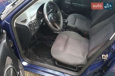 Седан Volkswagen Polo 1998 в 