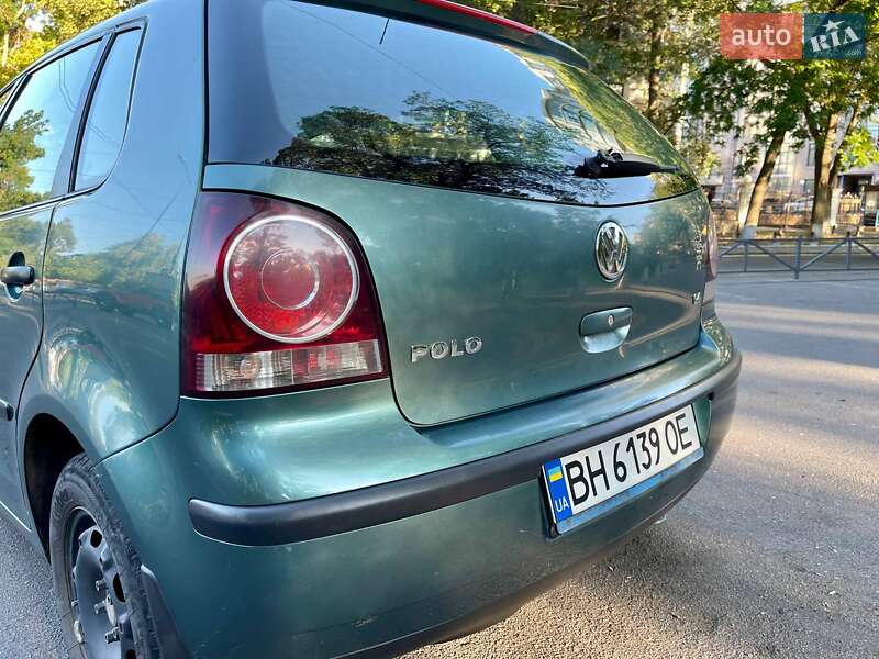 Хэтчбек Volkswagen Polo 2006 в Одессе
