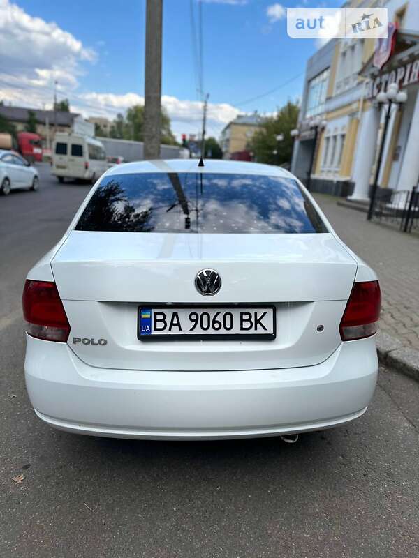 Седан Volkswagen Polo 2014 в Николаеве