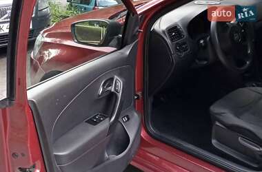 Седан Volkswagen Polo 2013 в Ровно