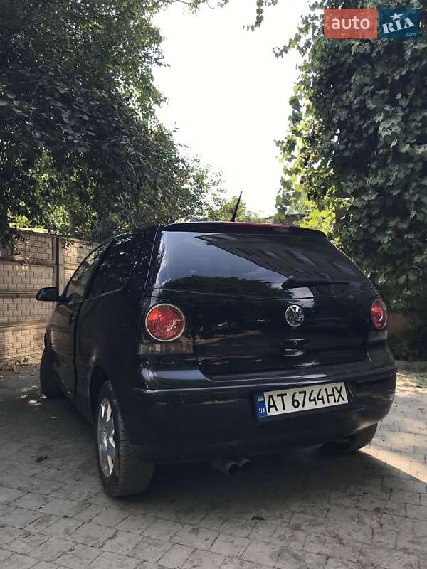 Хетчбек Volkswagen Polo 2006 в Івано-Франківську