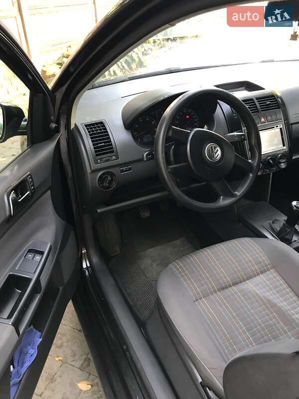 Хетчбек Volkswagen Polo 2006 в Івано-Франківську