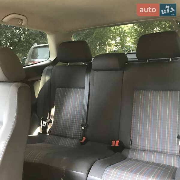 Хетчбек Volkswagen Polo 2006 в Івано-Франківську