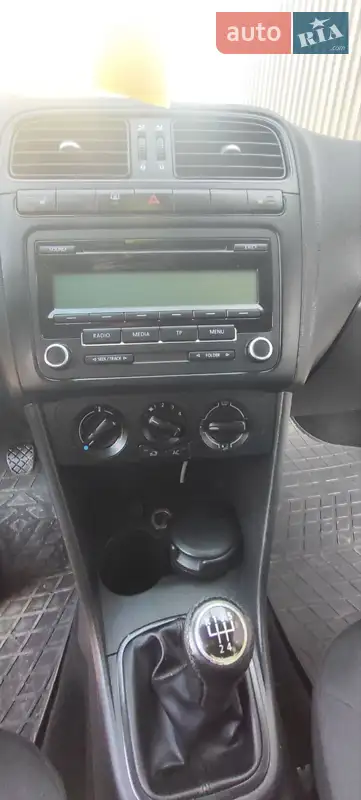 Седан Volkswagen Polo 2012 в 