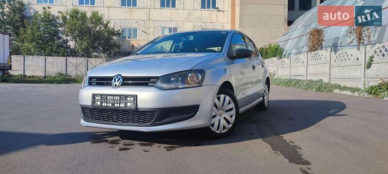 Хетчбек Volkswagen Polo 2010 в Києві