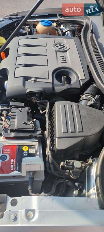 Хетчбек Volkswagen Polo 2010 в Києві