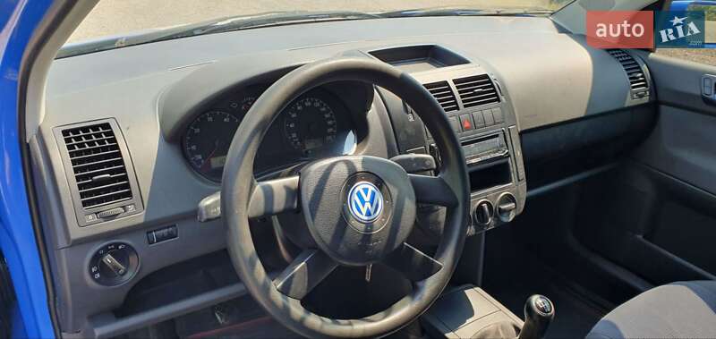 Хетчбек Volkswagen Polo 2002 в Хусті