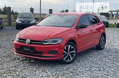 Хетчбек Volkswagen Polo 2018 в 