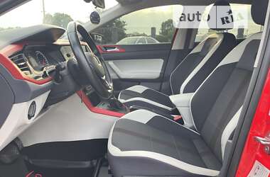 Хетчбек Volkswagen Polo 2018 в 