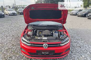 Хетчбек Volkswagen Polo 2018 в 