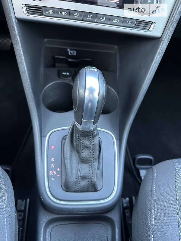 Хетчбек Volkswagen Polo 2016 в Черкасах