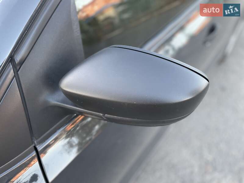 Седан Volkswagen Polo 2013 в Покровске