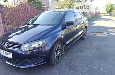 Седан Volkswagen Polo 2014 в 