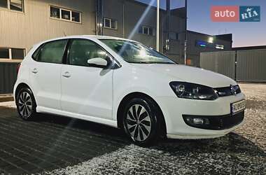 Хэтчбек Volkswagen Polo 2014 в 
