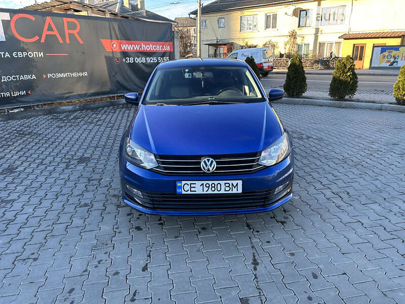 Седан Volkswagen Polo 2018 в Черновцах