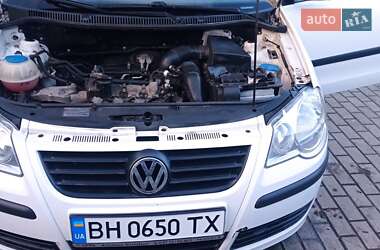 Хэтчбек Volkswagen Polo 2008 в 