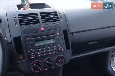 Хэтчбек Volkswagen Polo 2008 в 