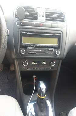 Хетчбек Volkswagen Polo 2012 в 