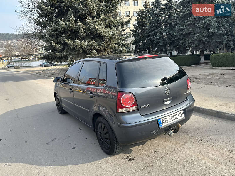 Хэтчбек Volkswagen Polo 2005 в Могилев-Подольске