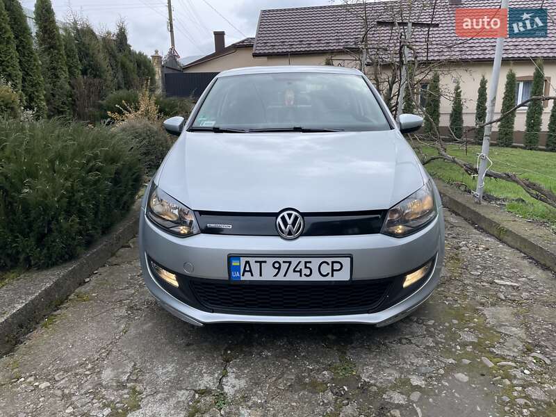 Хэтчбек Volkswagen Polo 2011 в Городенке