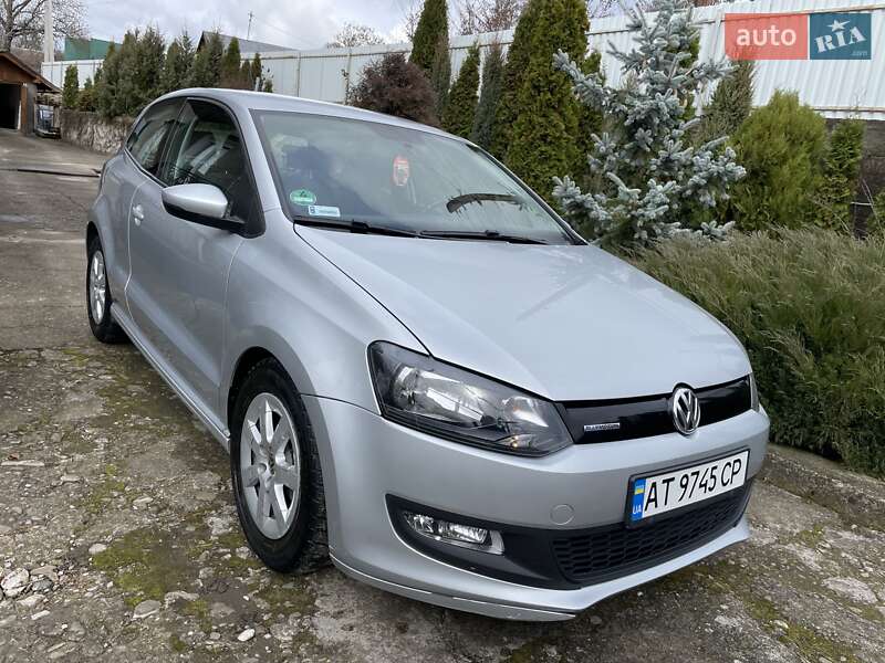 Хэтчбек Volkswagen Polo 2011 в Городенке