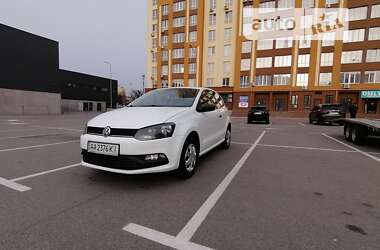 Хэтчбек Volkswagen Polo 2016 в Киеве