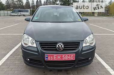 Хэтчбек Volkswagen Polo 2005 в Луцке