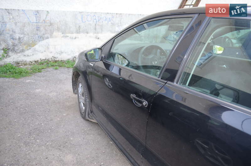 Хэтчбек Volkswagen Polo 2010 в Чорткове
