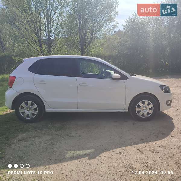 Хэтчбек Volkswagen Polo 2010 в Ужгороде