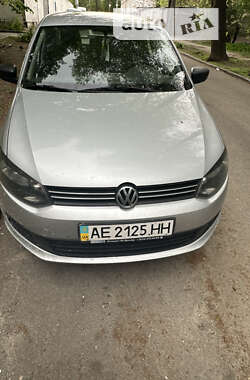 Седан Volkswagen Polo 2013 в Днепре