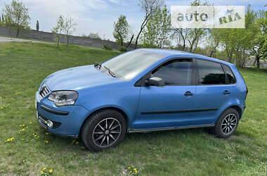 Хетчбек Volkswagen Polo 2006 в Запоріжжі