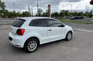 Хэтчбек Volkswagen Polo 2015 в Днепре