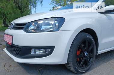 Хэтчбек Volkswagen Polo 2010 в Луцке