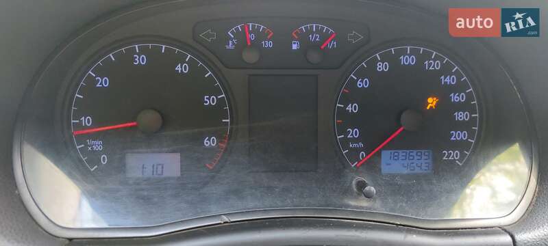 Хэтчбек Volkswagen Polo 2002 в Запорожье