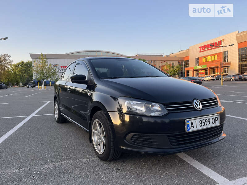 Седан Volkswagen Polo 2011 в Броварах