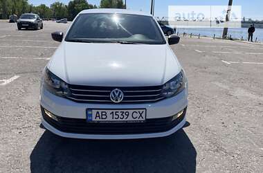 Седан Volkswagen Polo 2018 в Киеве